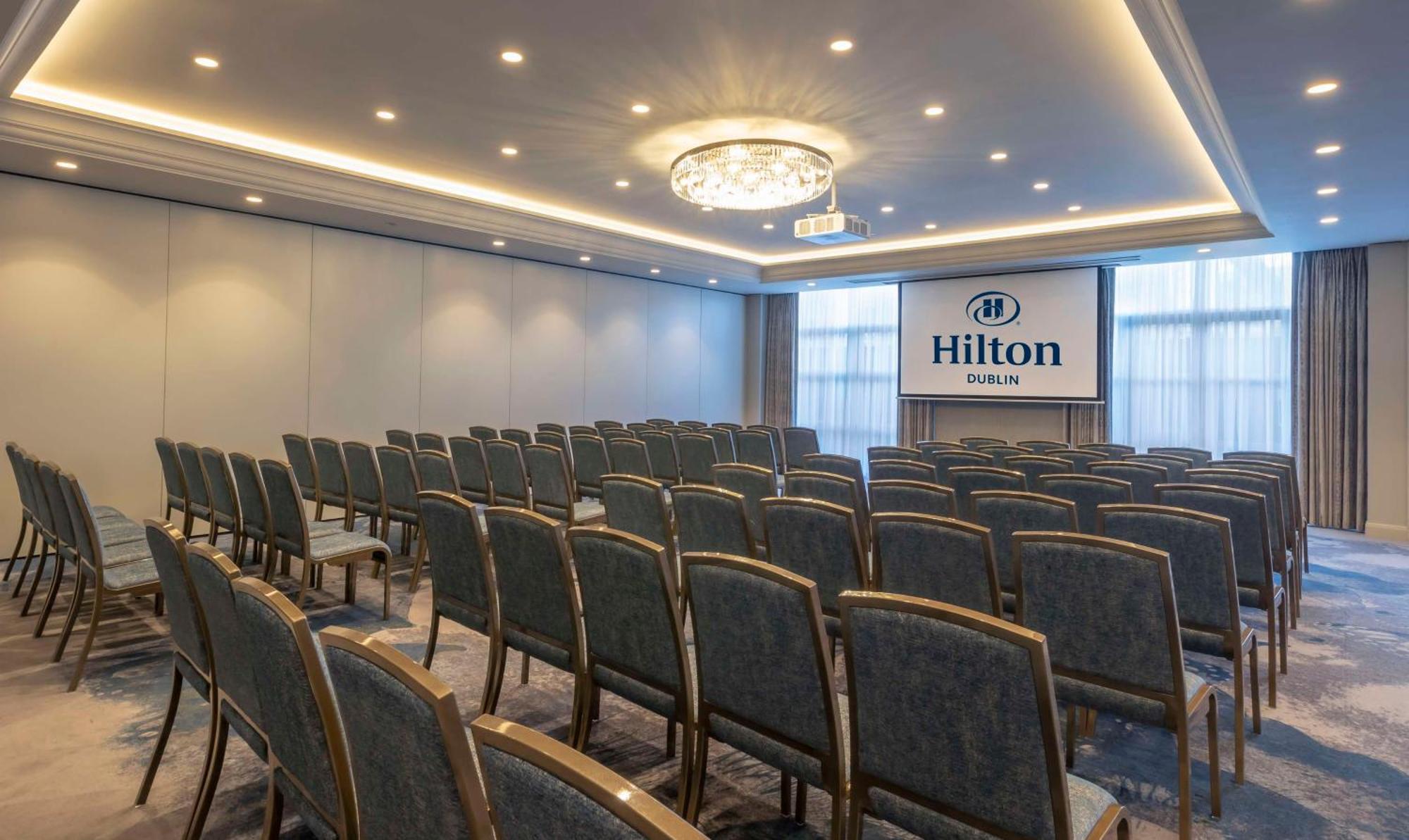 Hotel Hilton Dublino Esterno foto