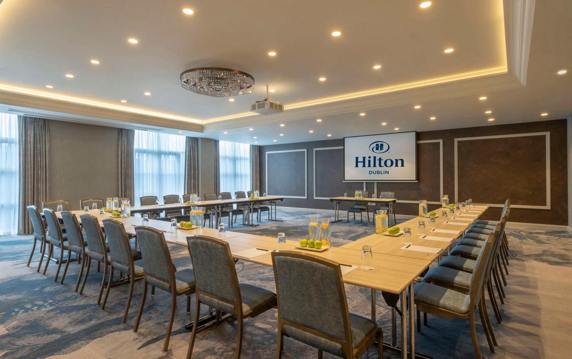 Hotel Hilton Dublino Esterno foto